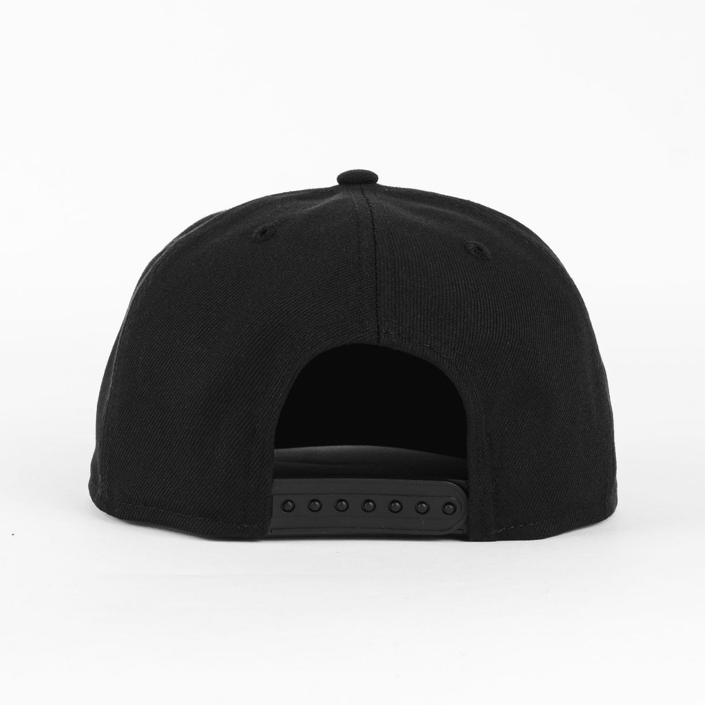 New Era White Sox Basic All BLK Snapback